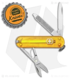 Victorinox Classic SD Tuscan Sun Polymer (2.25" Stainless Steel) 9 Victorinox Classic SD Tuscan Sun Polymer (2.25" Stainless Steel) -Knives Shop Victorinox Classic SD Tuscan Sun Satin BHQ 133853 jr bottlecap