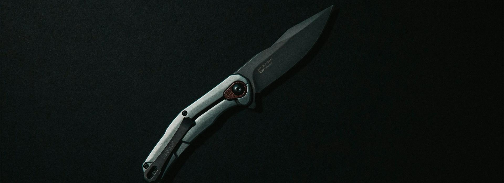 Knives Shop -Knives Shop jason jarrach xHURaImt8X8 unsplash